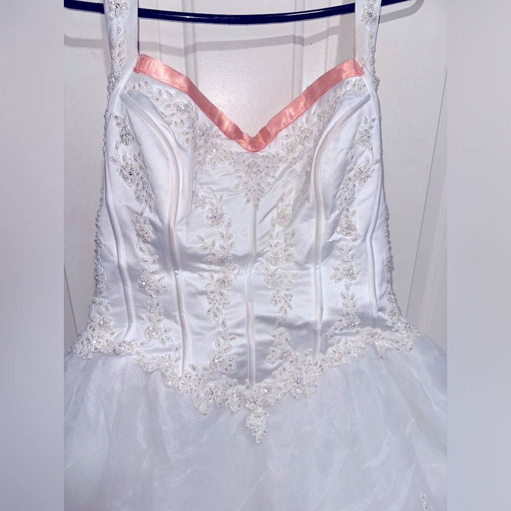 David’s bridal custom dress (2295e)